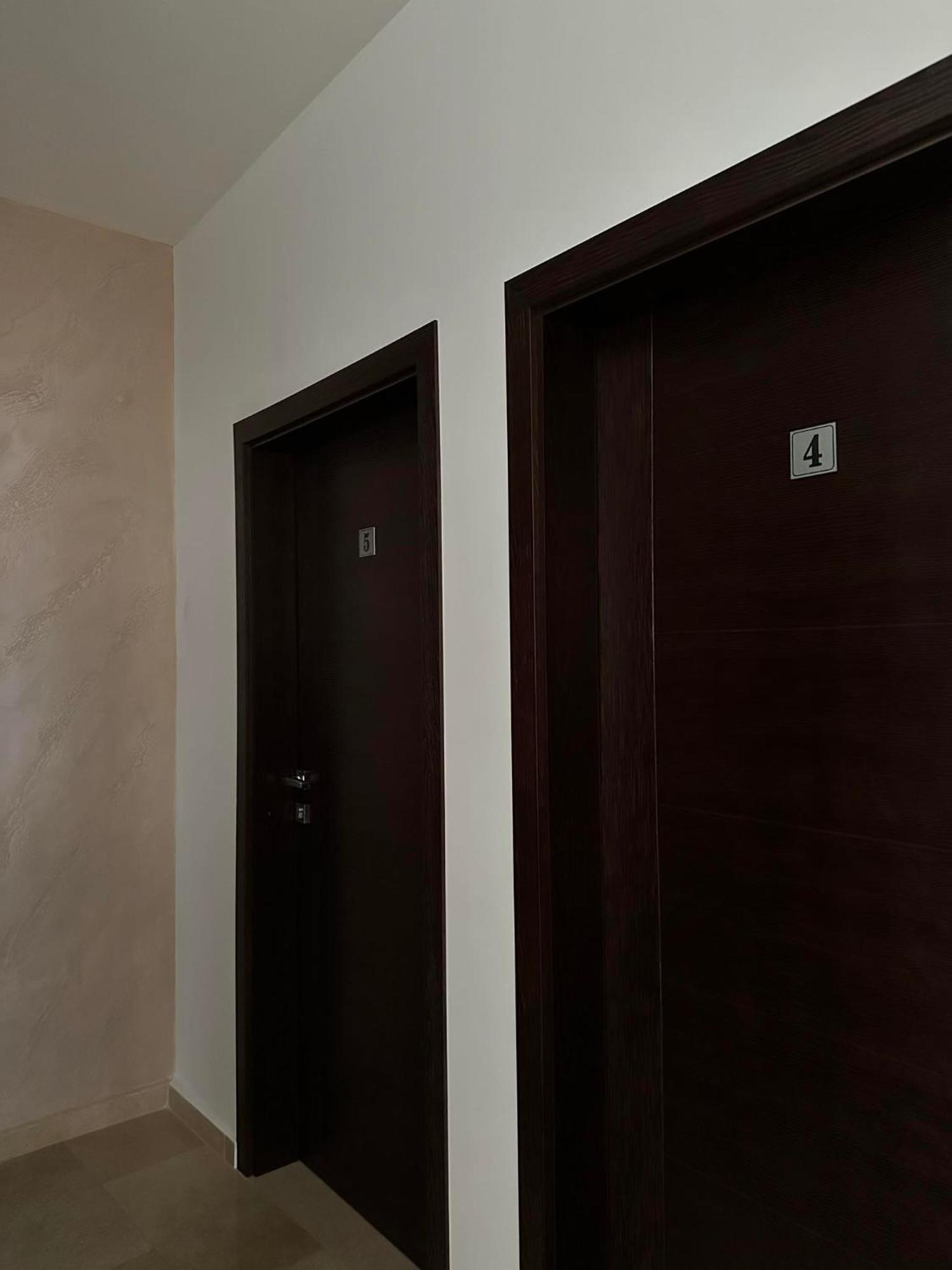 Hotel Бялата Къща Chakalarovo Exterior foto